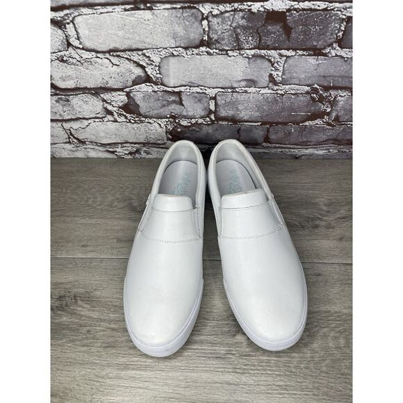 Infinity By Cherokee White Leather Slip Resistant Slip On Shoes Women 10M US/42 - Picture 3 of 16